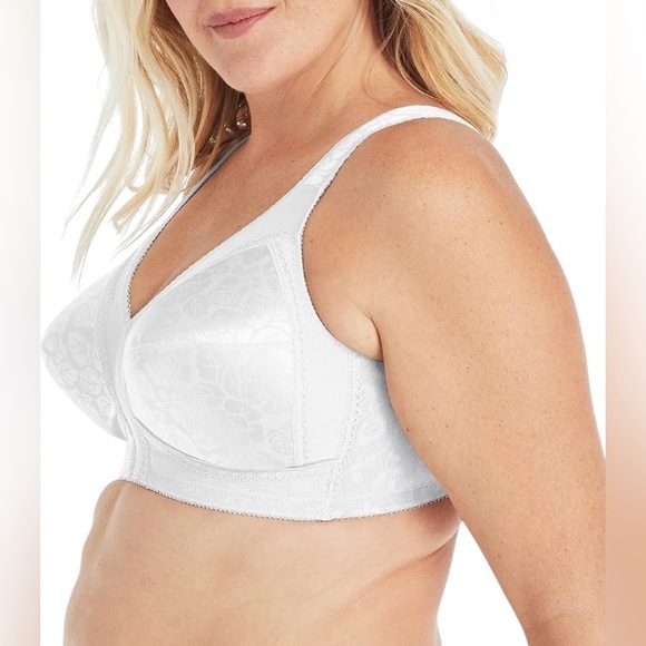 NWOT, Playtex, 18 Hour Ultimate Lift & Support Bra – Size 38D – White - Picture 2 of 9